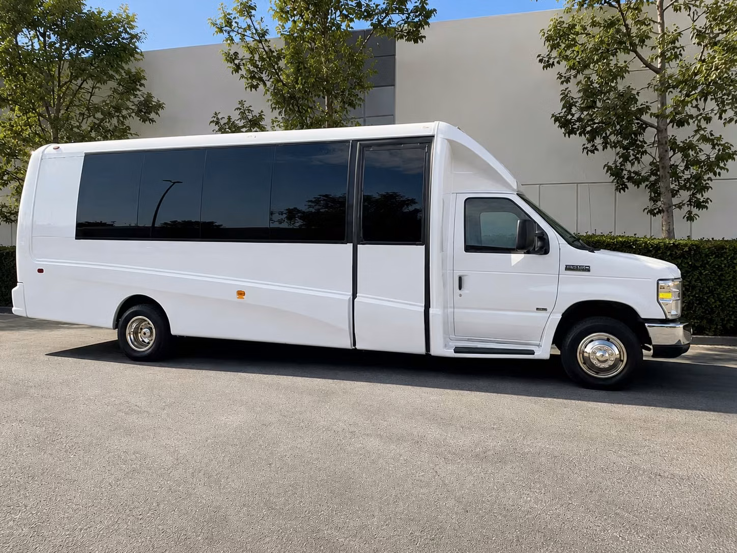 minibus rentals for smaller fairfield prom groups who want the private experience