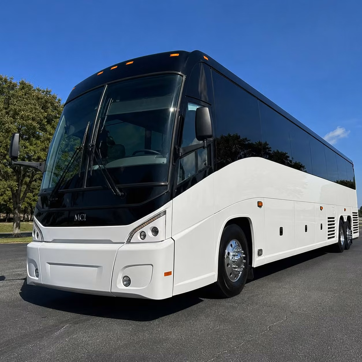 ready for a multi day trip long distance charter buses are built for the long haul